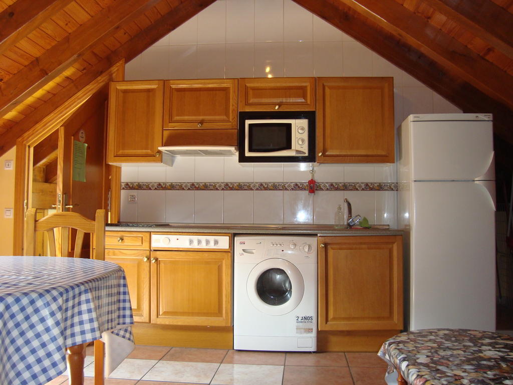 Apartamentos Saila Castejón de Sos Exterior foto